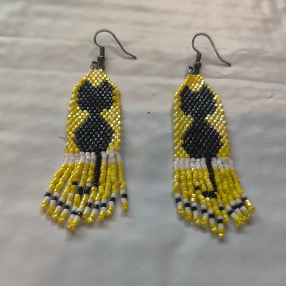 Yellow and Black Cat Seed Bead Chandelier Earrings - Picture 1 of 3